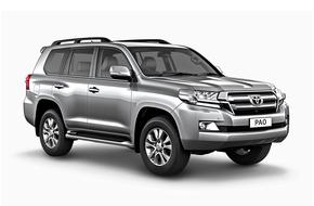 Taşkent Havalimanı ülkesinde araç kiralama Toyota Land Cruiser Prado