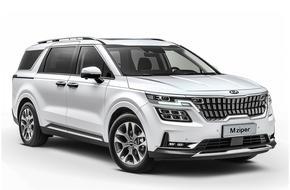 Taşkent Havalimanı ülkesinde araç kiralama Kia Carnival