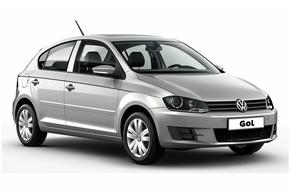 Alquiler de Coches con Routes Car Rentals en Centro de Santiago, Santiago Económico