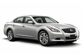 Nissan Fuga от OtoQ