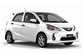 Autohuur op Willemstad Curaçao Internationale Luchthaven Toyota Agya