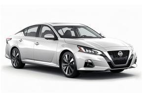 Next Car Mietwagen: Flughafen Santa Rosa (STS) Mittelklasse